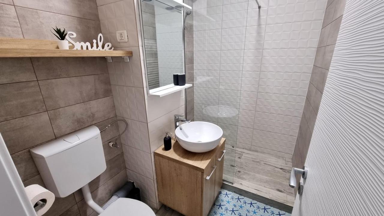 Cityapart 7 - Cazare In Mamaia Nord, Langa Plaja, Cu Vedere La Mare Năvodari المظهر الخارجي الصورة